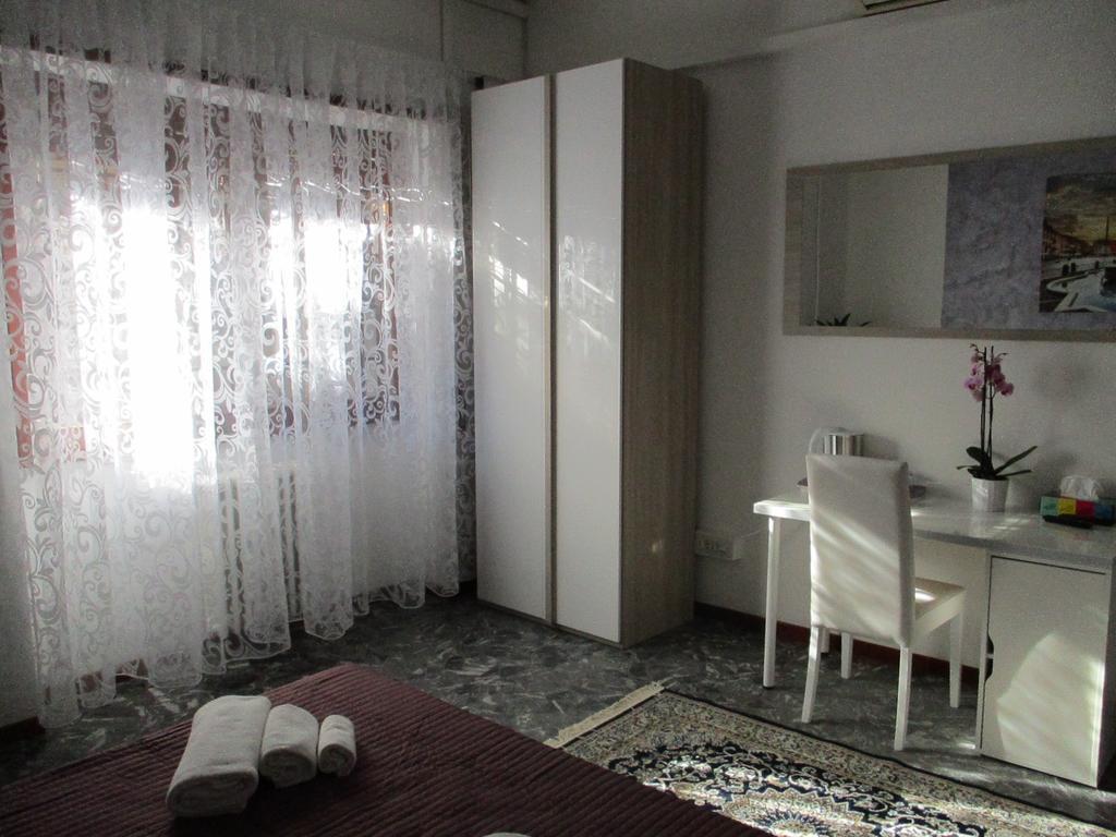 Maxim Rooms 로마 외부 사진