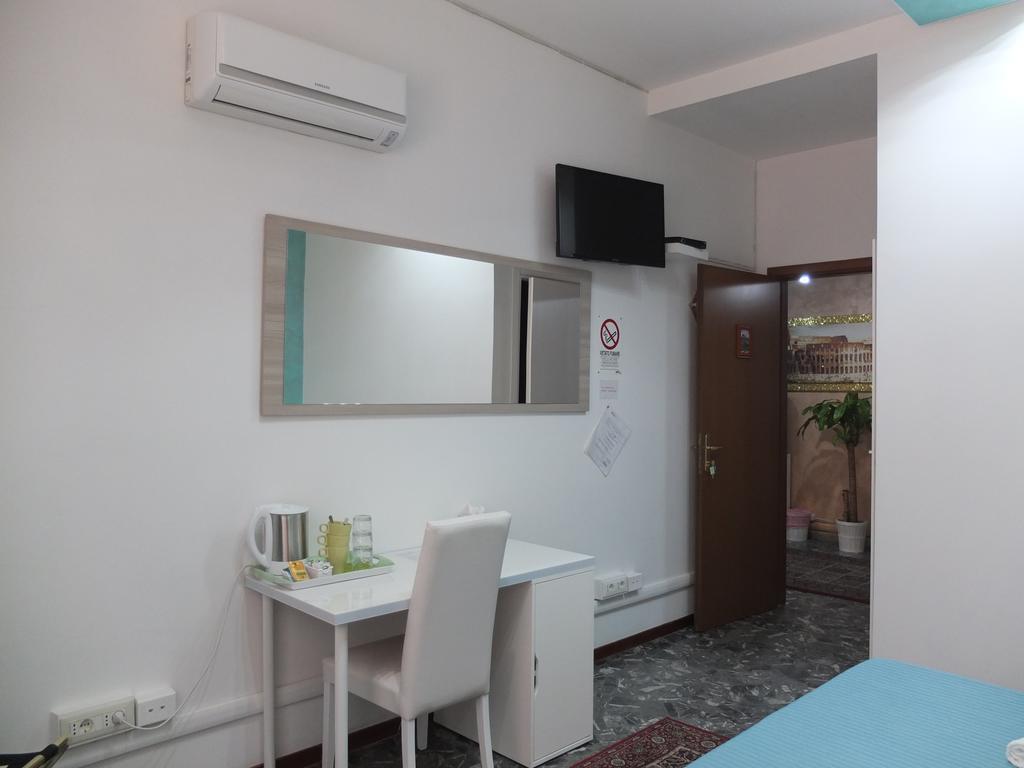 Maxim Rooms 로마 외부 사진