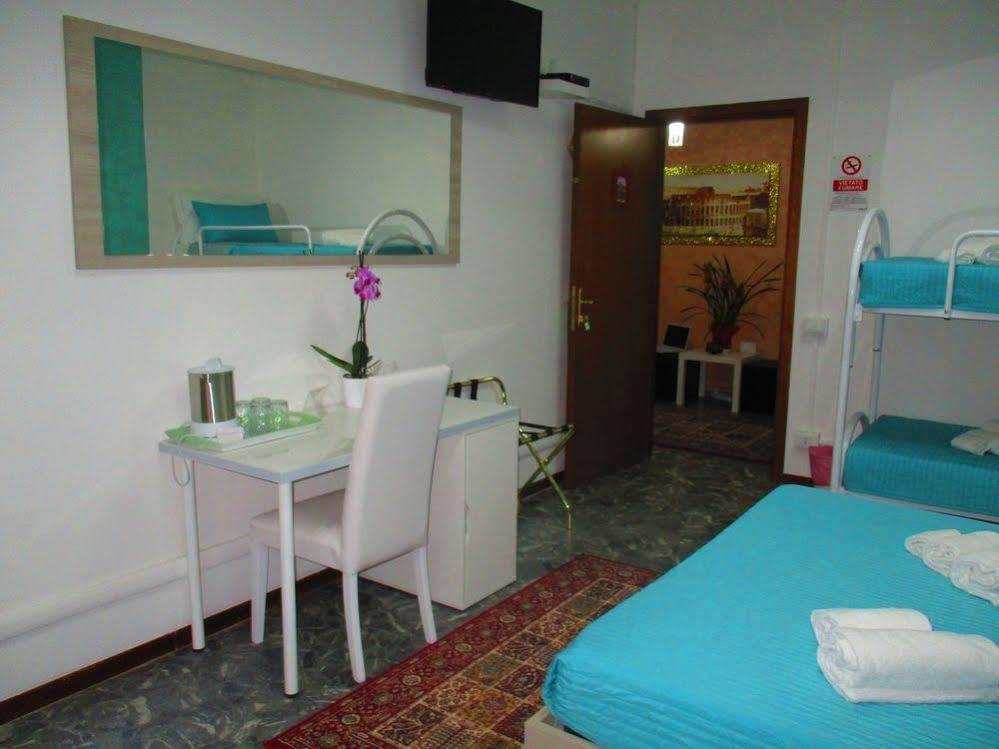 Maxim Rooms 로마 외부 사진