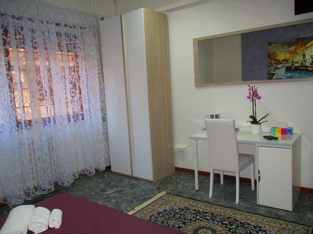 Maxim Rooms 로마 외부 사진